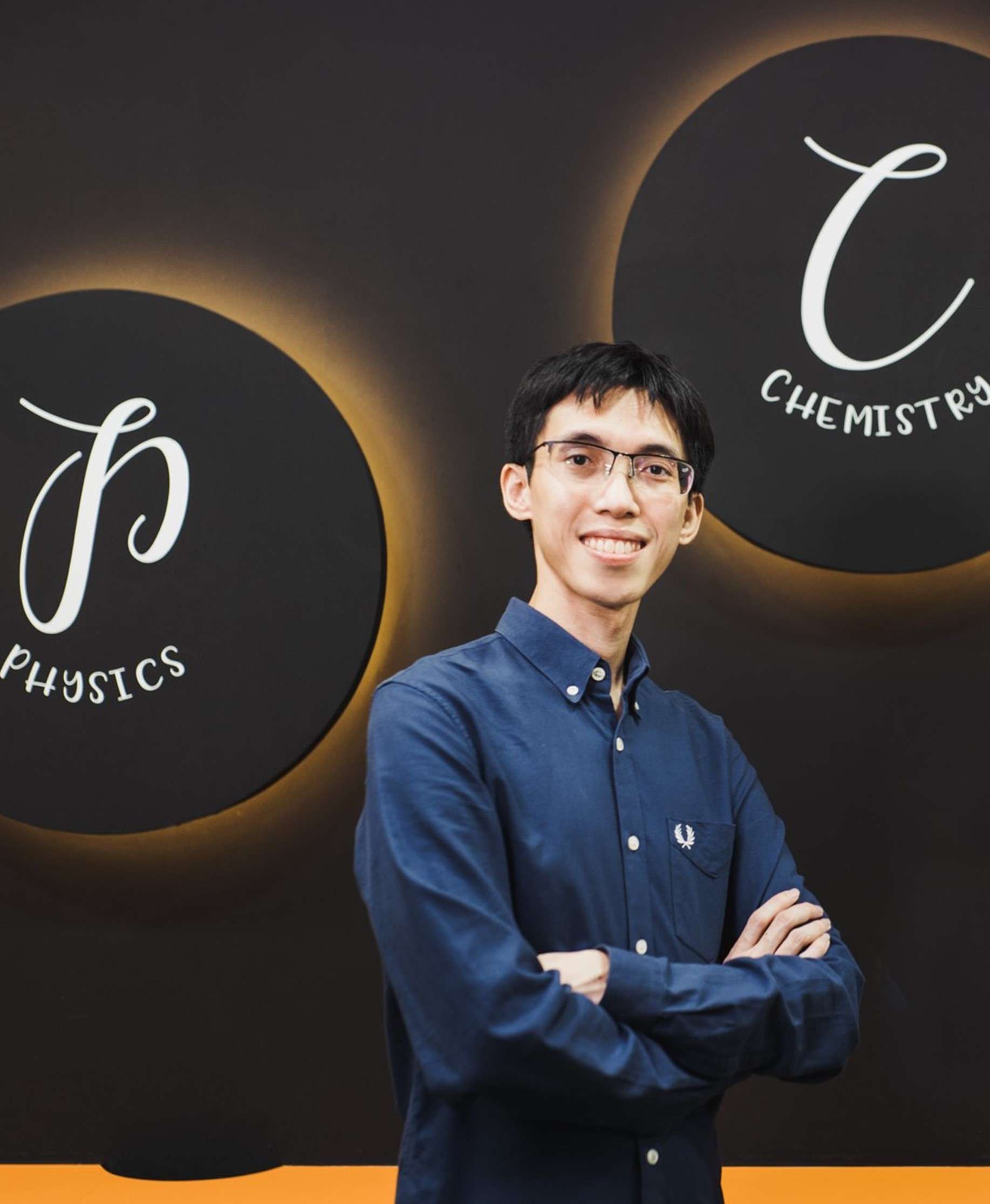 O Level Chemistry tuition teacher in Singapore | New Dawn Learning Studio